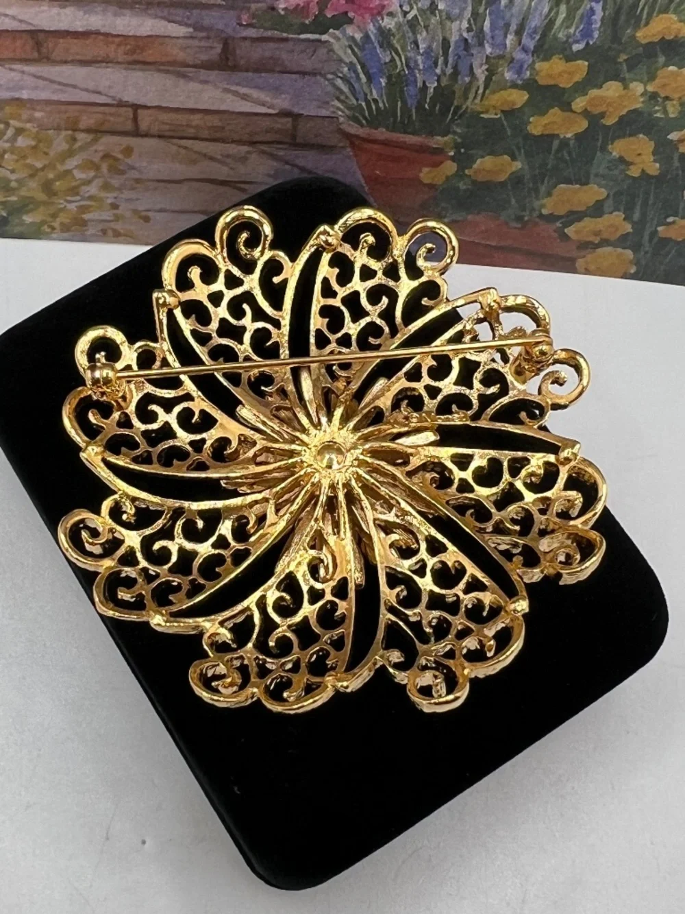 Monet Filigree Pinwheel Brooch